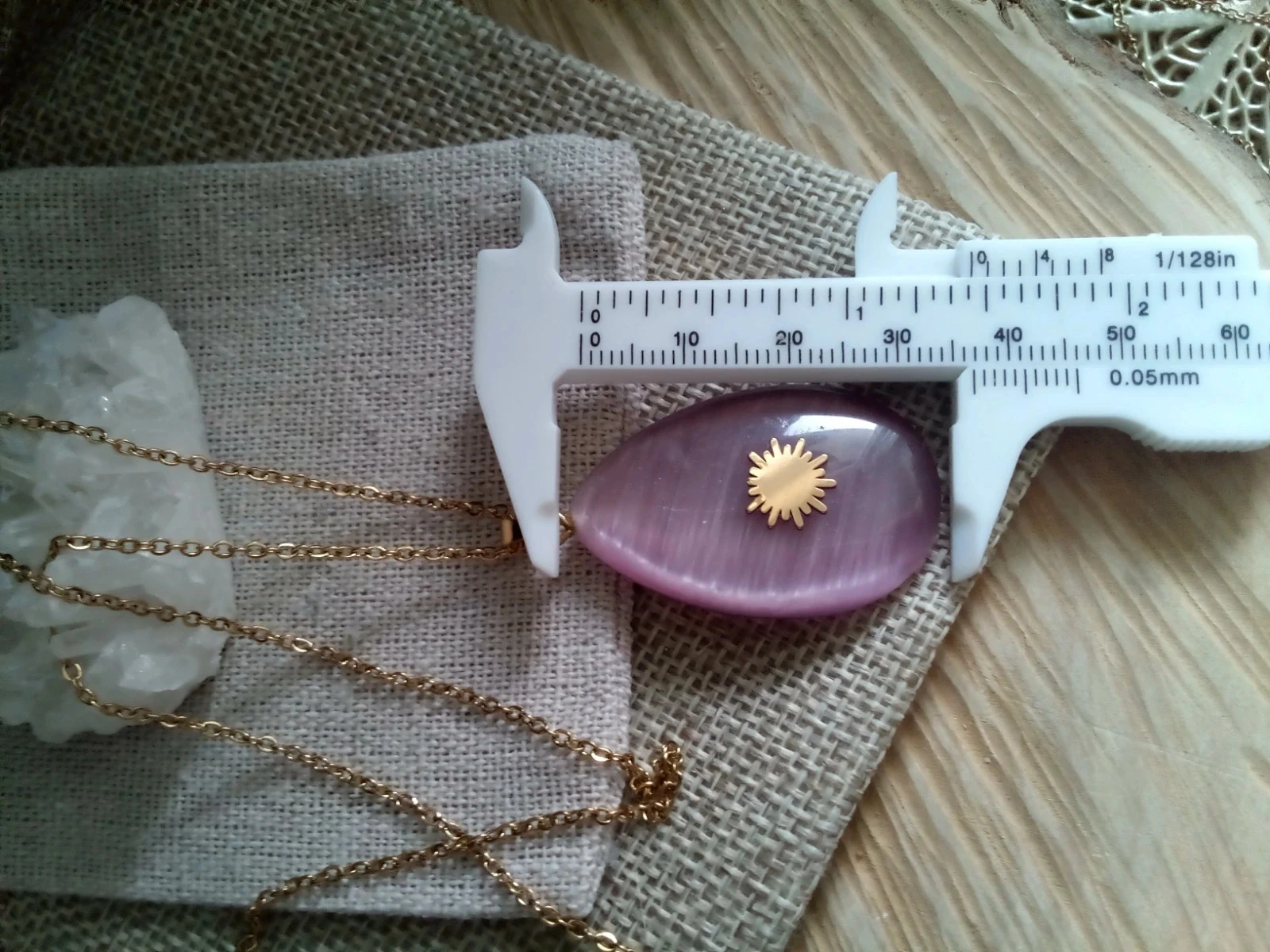 Collier pendentif pierre oeil de chat violette – photo 3